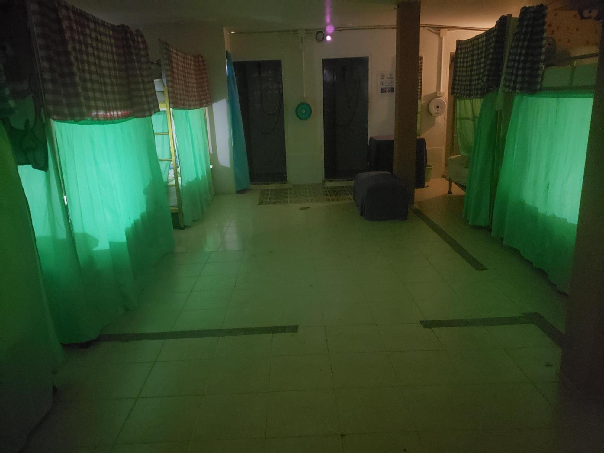 Asrama Lucky Dorm